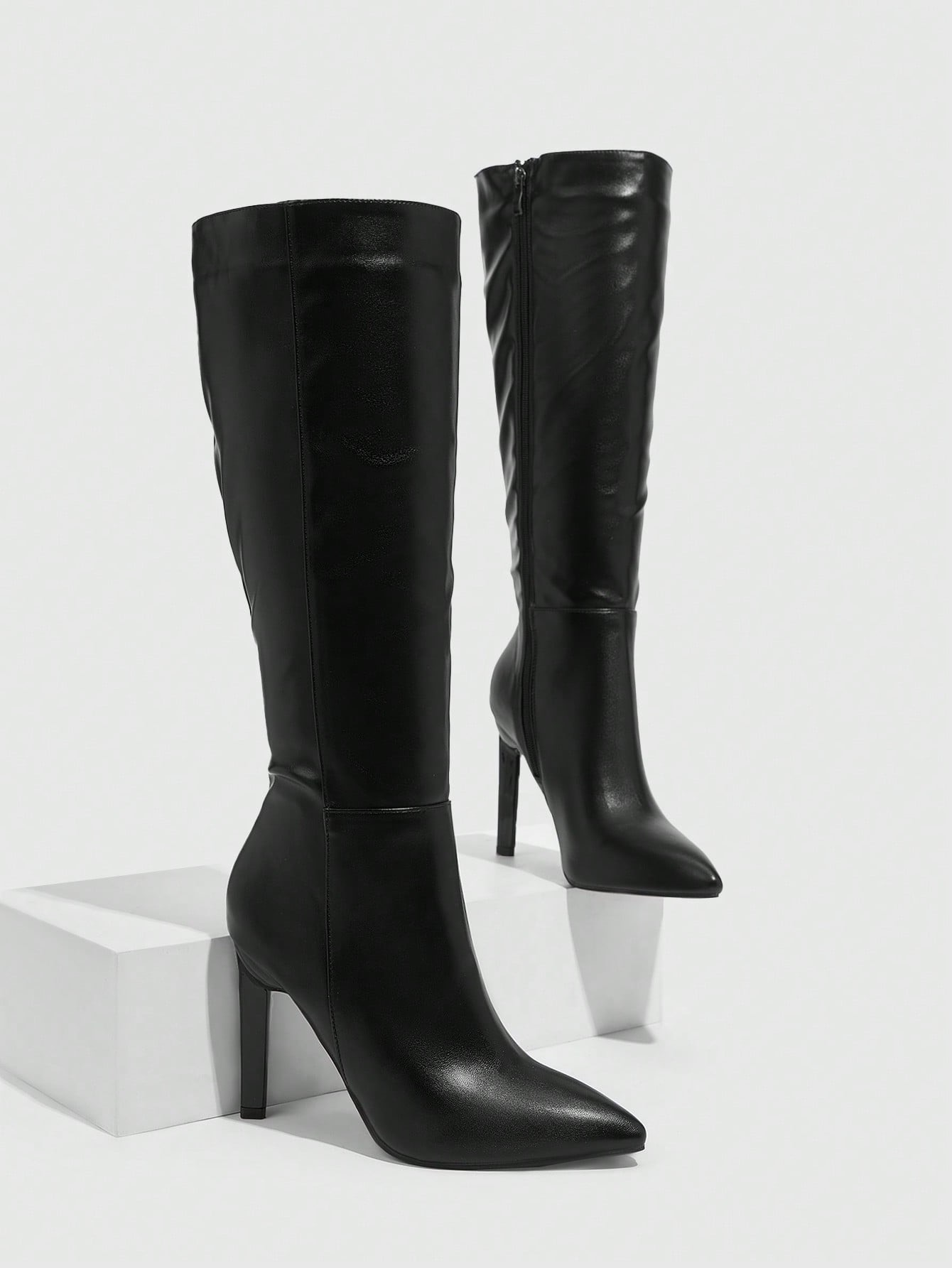 Knew Boots